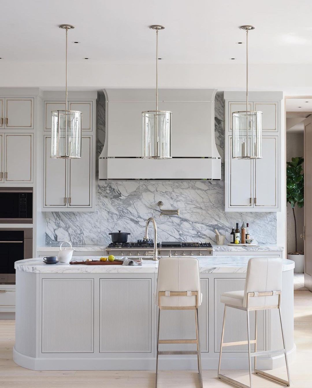 Marble with a Luxe Swirl