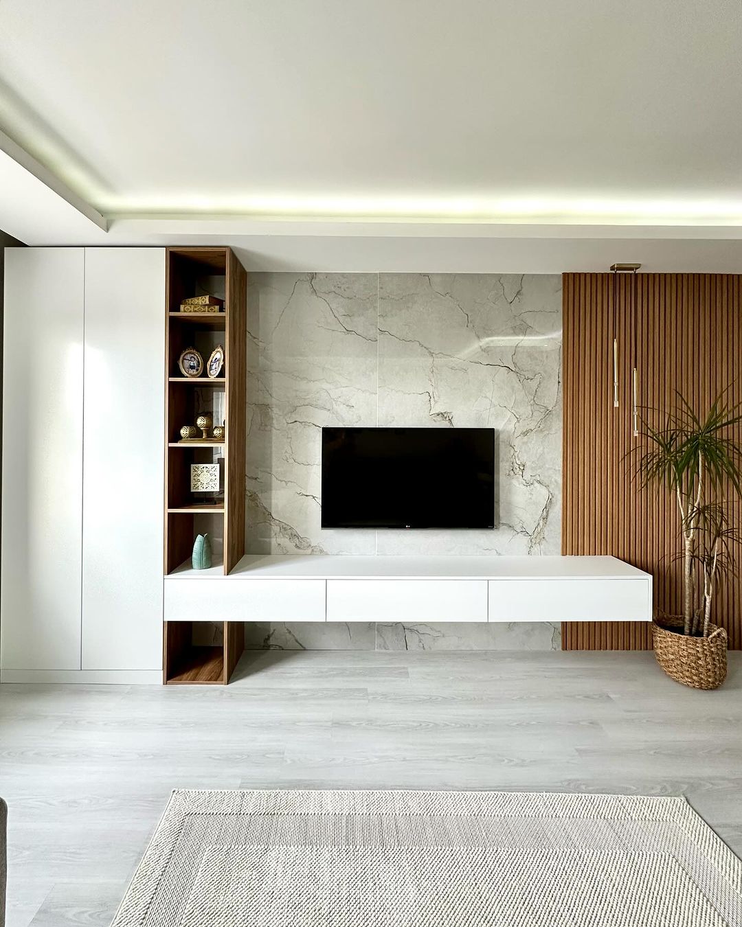Minimalist Chic