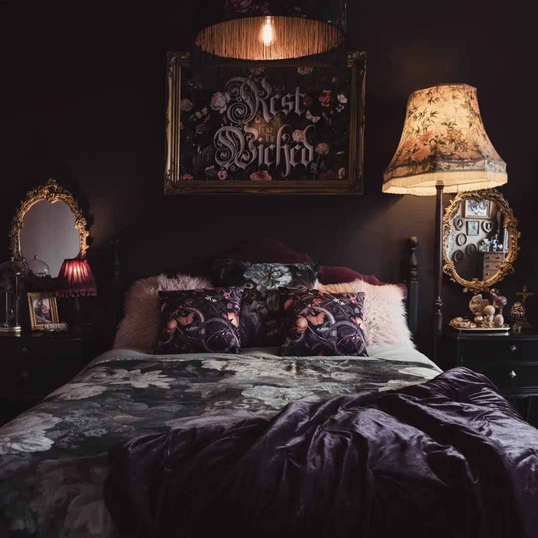 Gothic Romance Revival