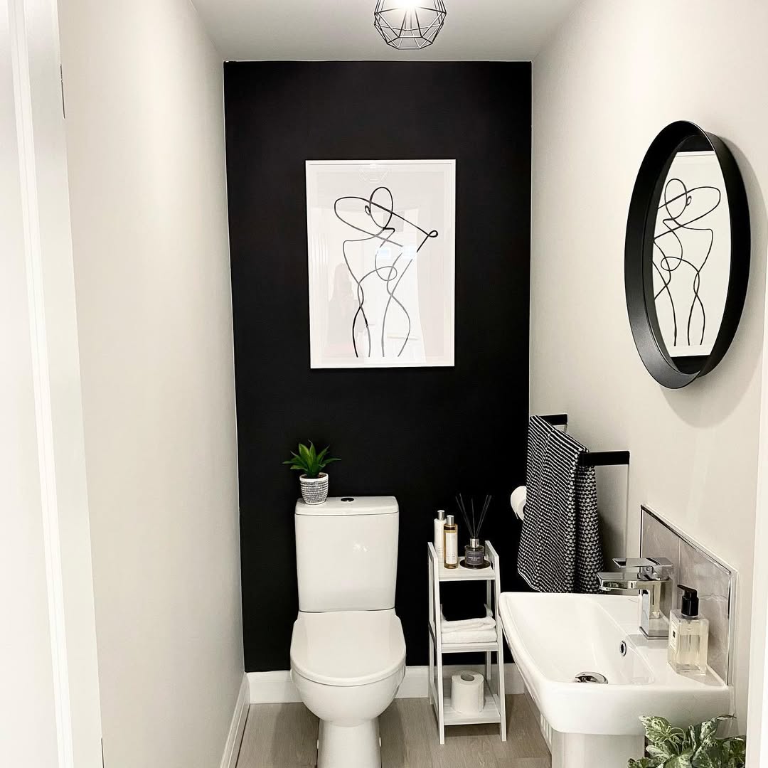 Bold Monochrome For A Modern Look