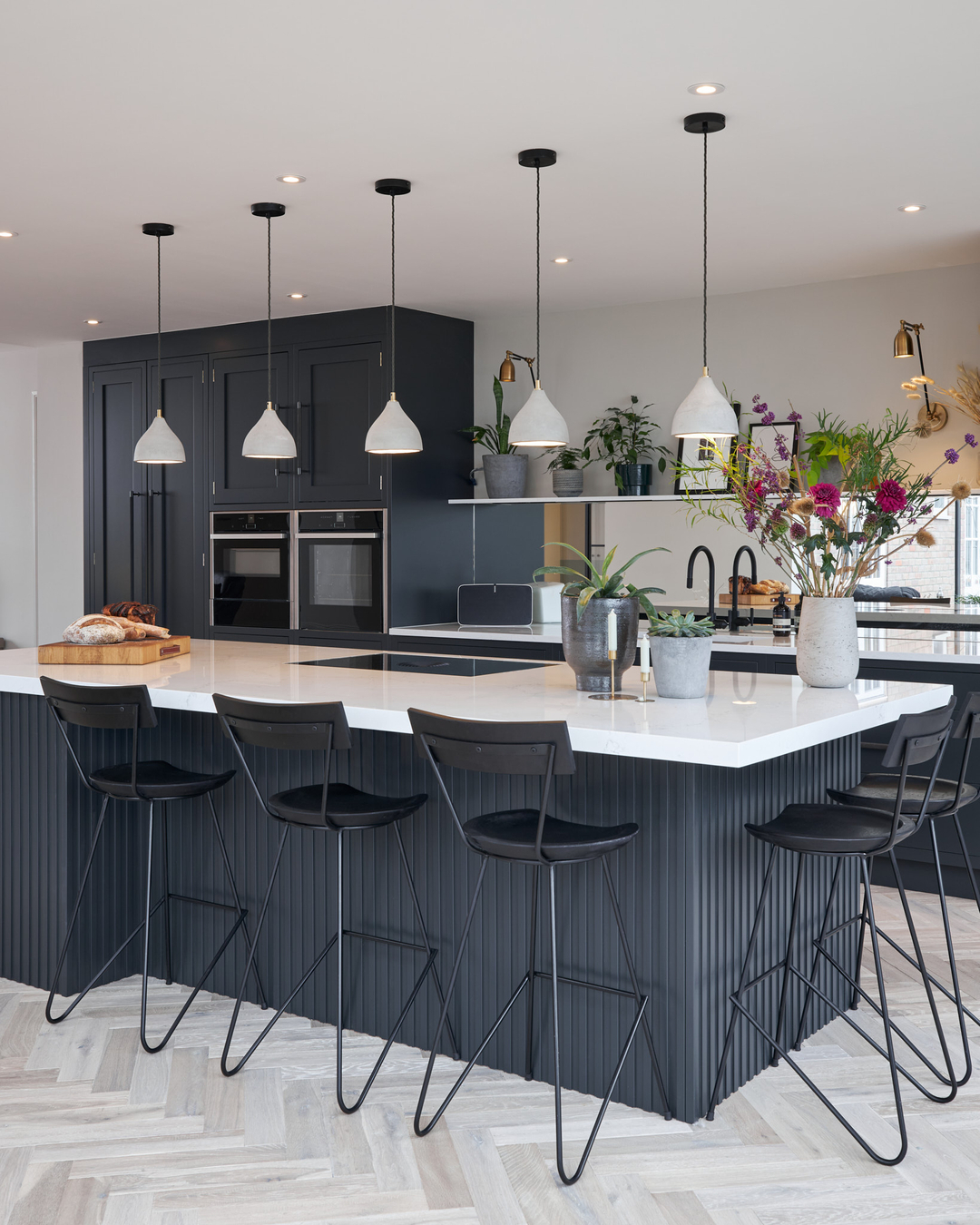 Modern Monochrome Kitchen Design