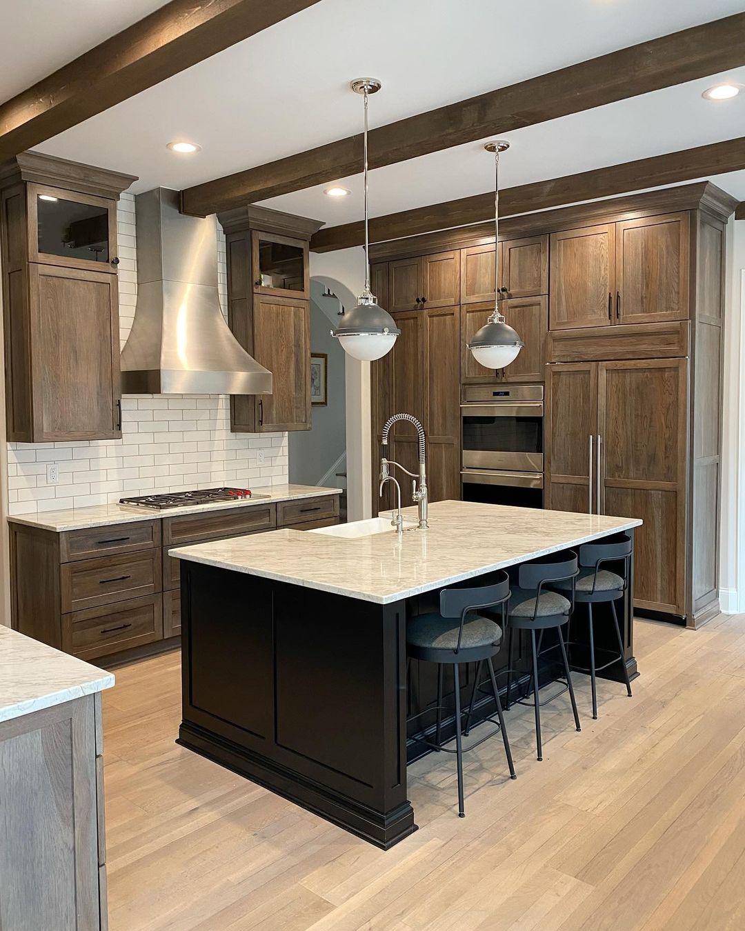 Modern Monochrome Kitchen