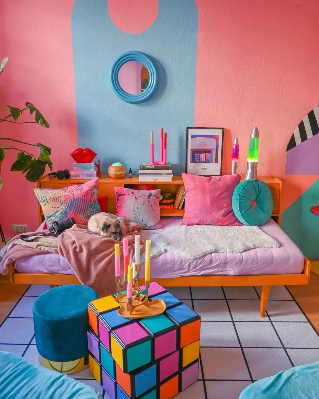 Modern Nostalgic Wall Patterns in Bright Colors