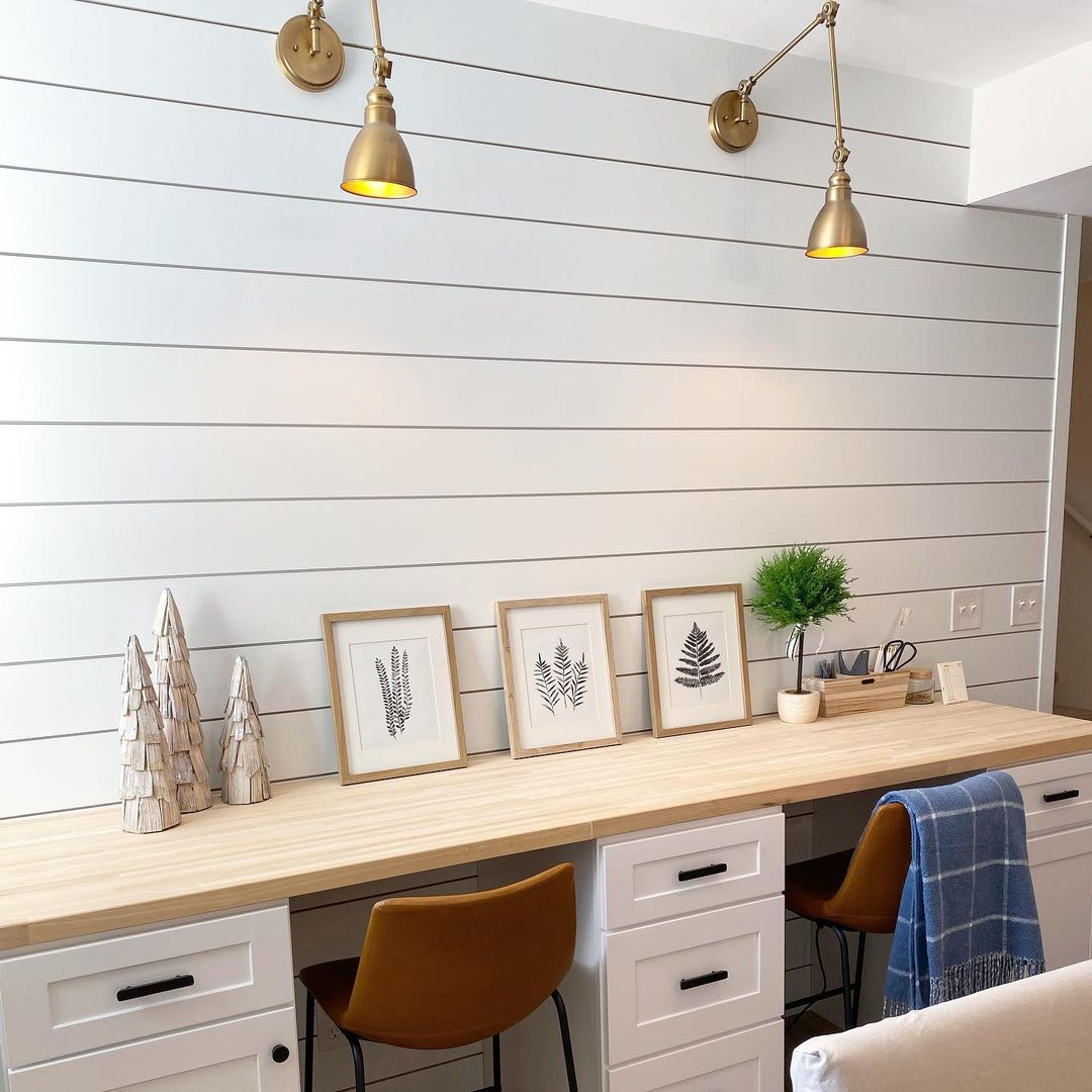 Neutral built-in desks for a home office