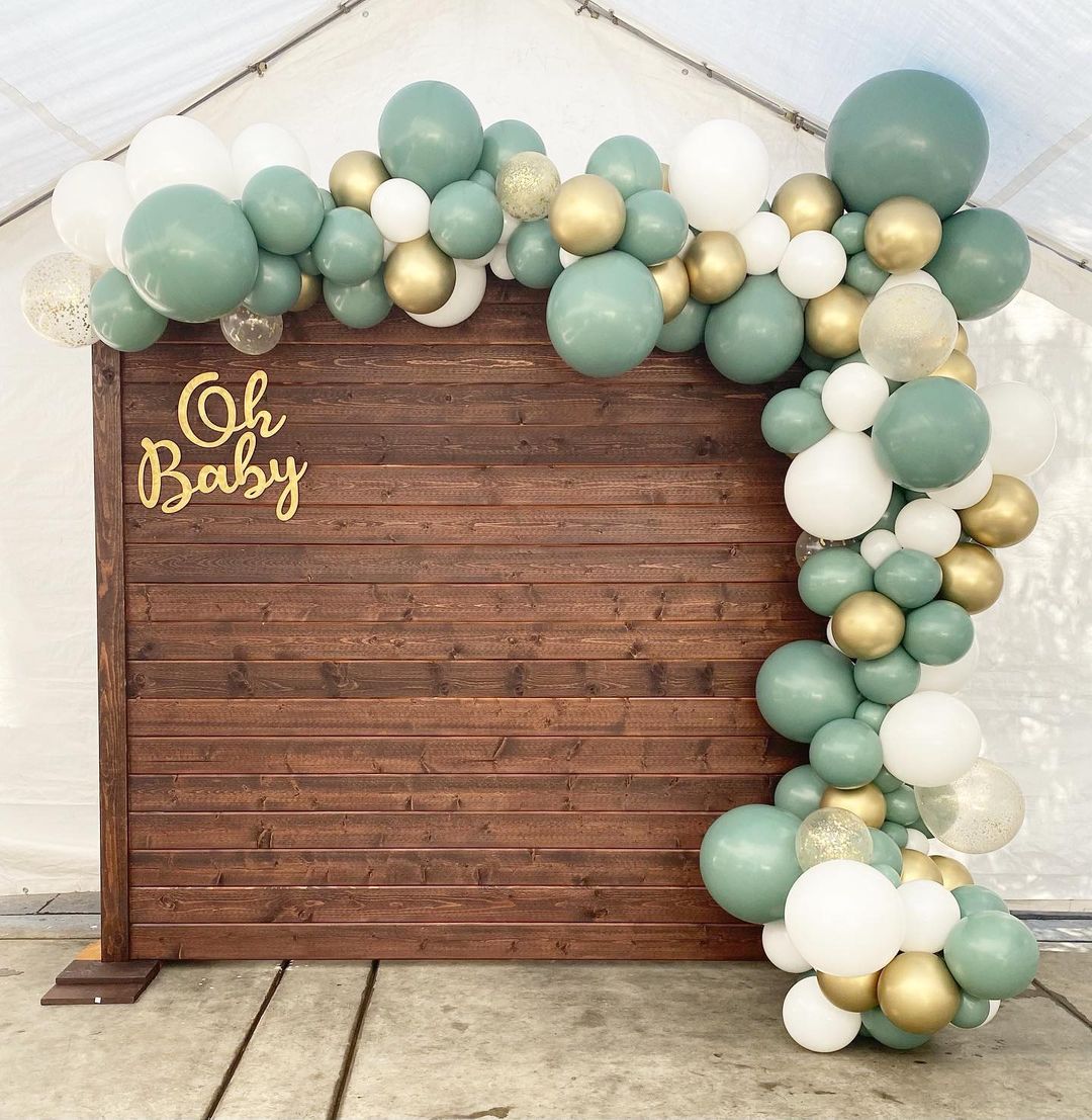 Pallet Backdrop for a Celestial Baby Shower