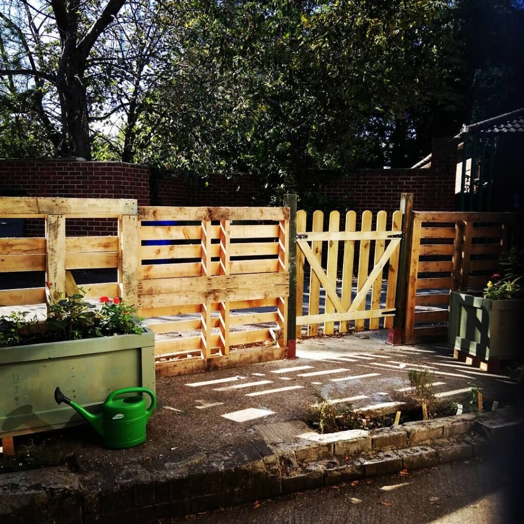 Pallet Fence with Double-High Panels