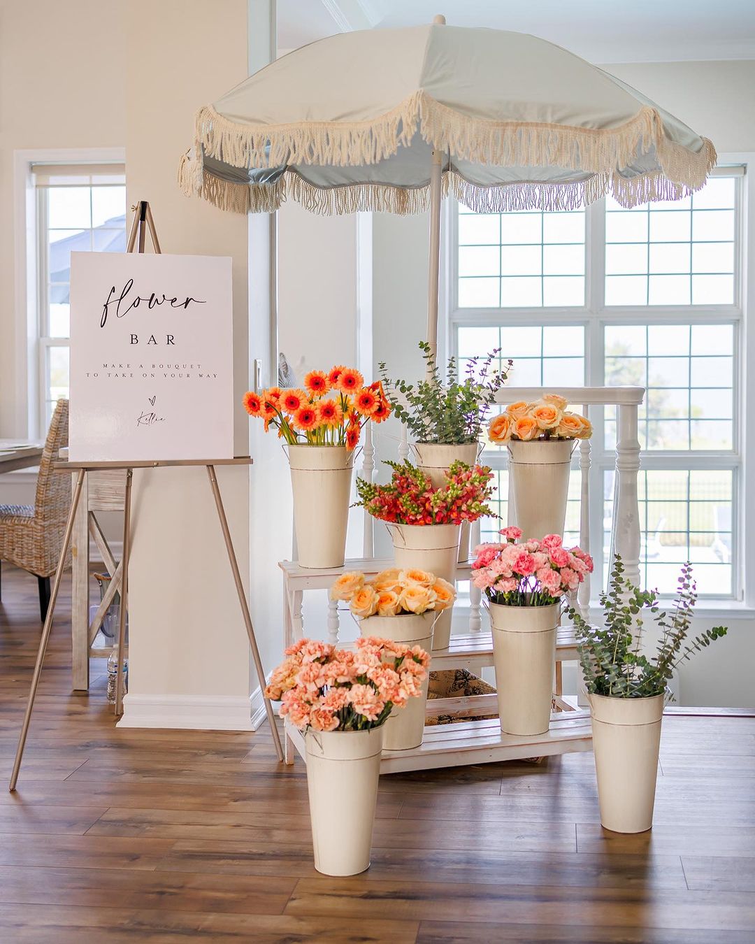 Parasol Flower Station