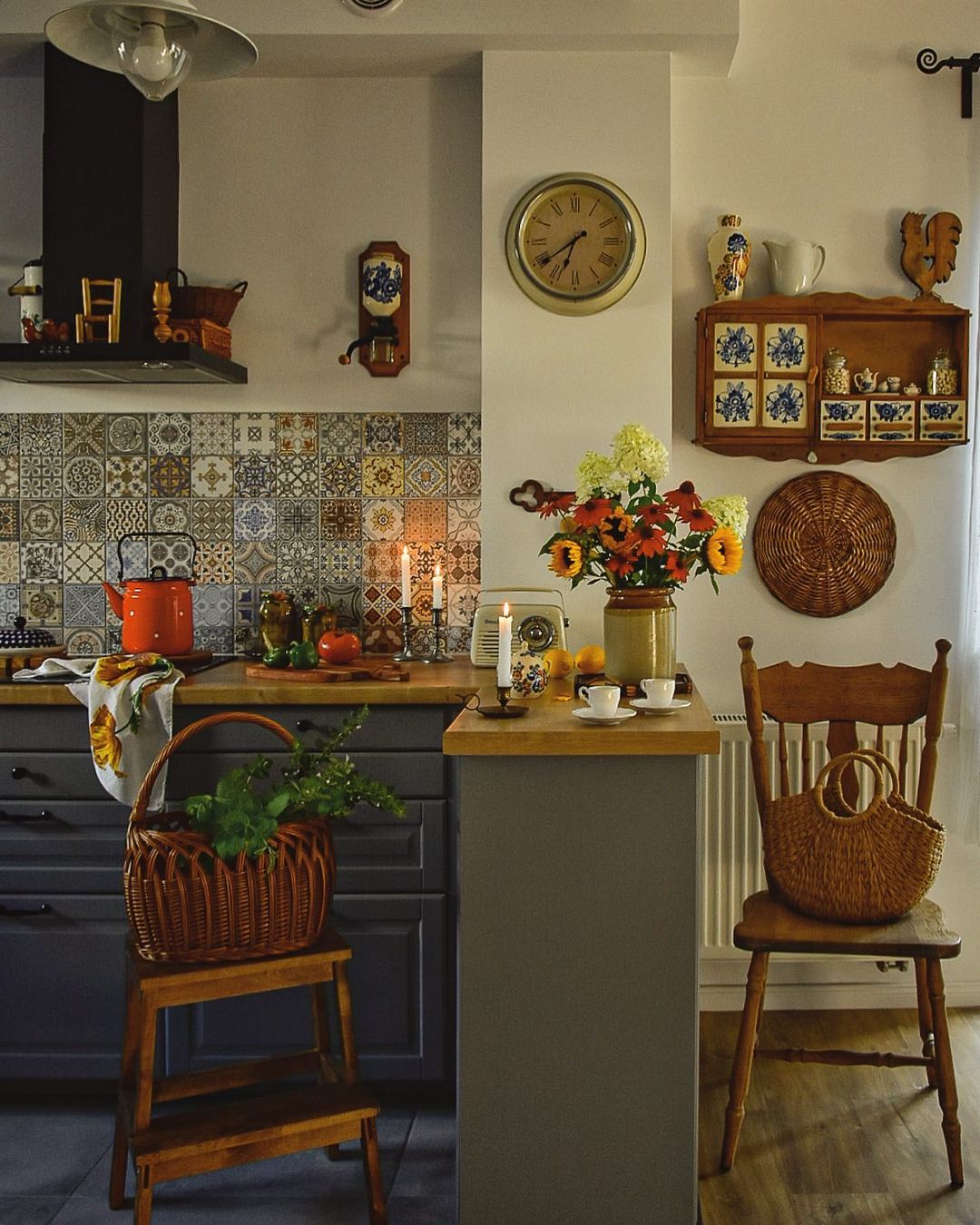 Patchwork Rustic Kitchen Style