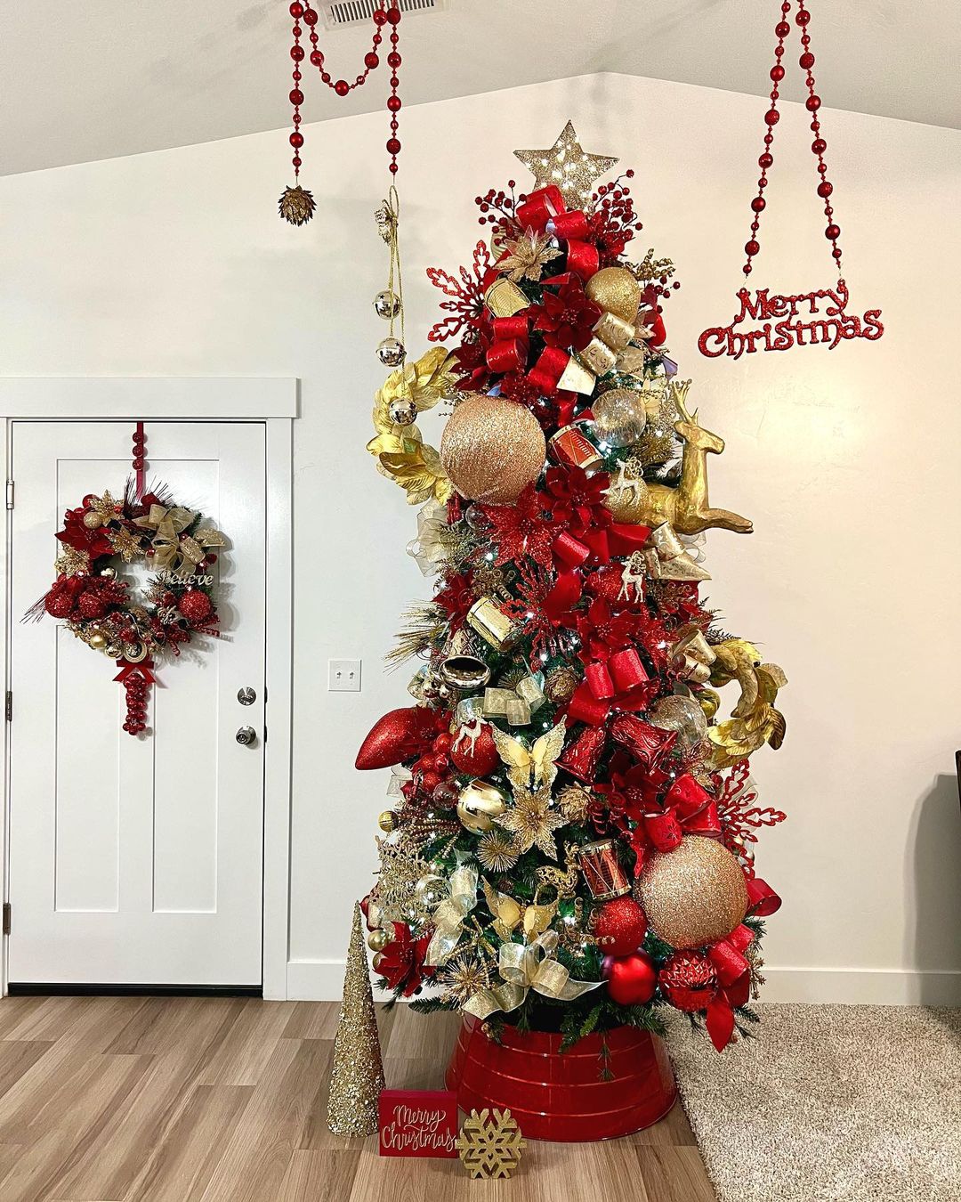 Red and Gold Festive Holiday Decor