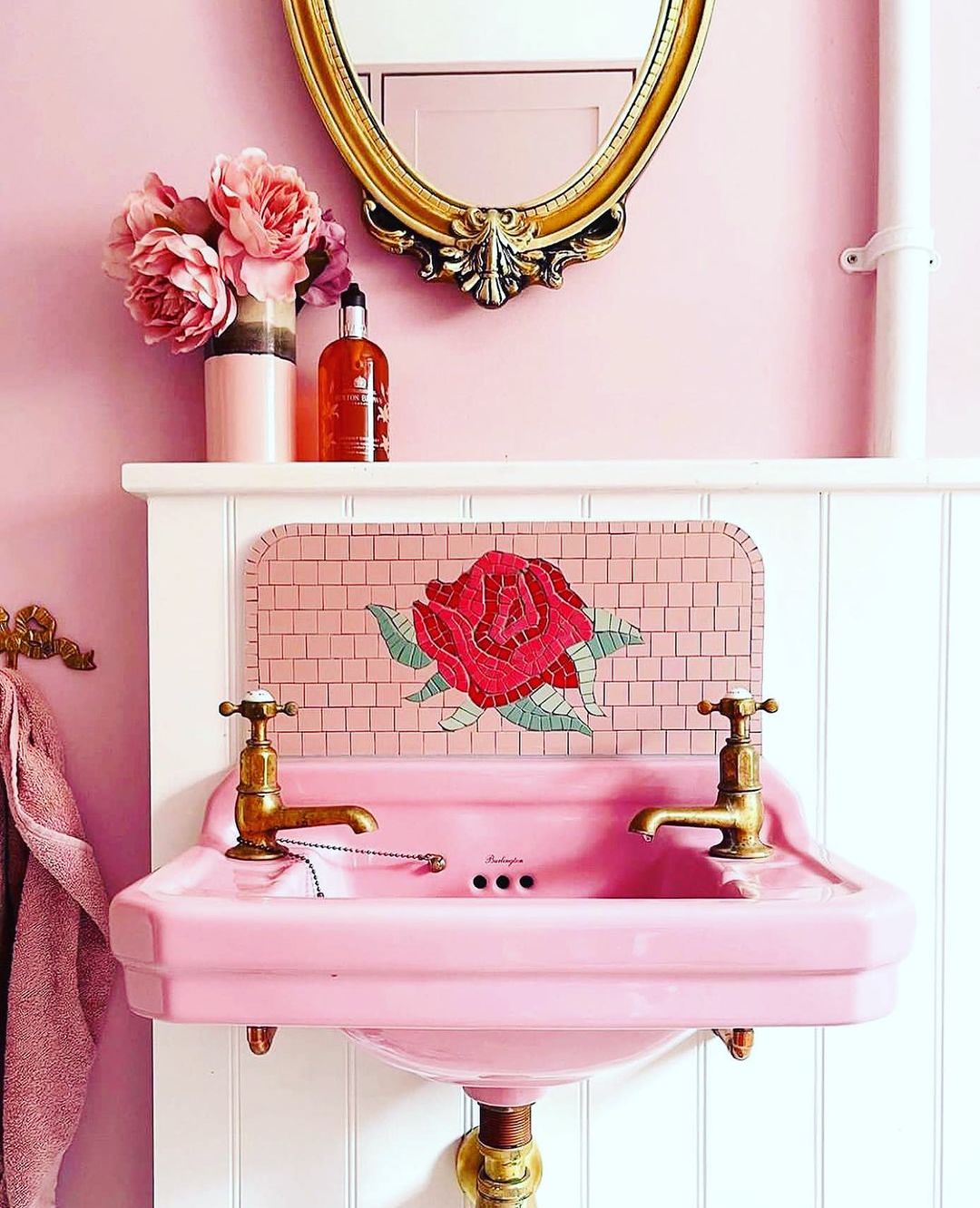 Romantic Florals with a Vintage Flair