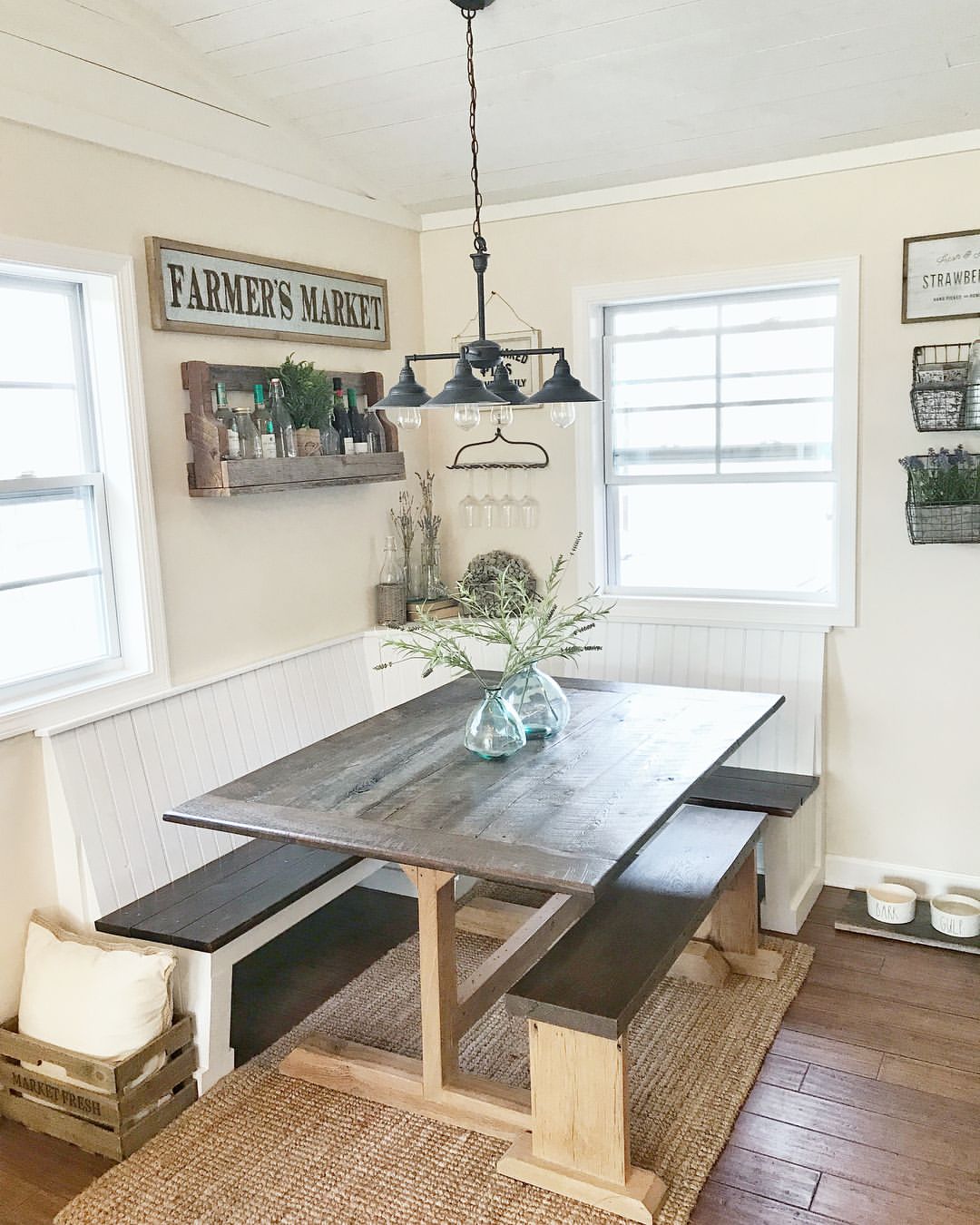 Rustic Farmer’s Market Dining Corner