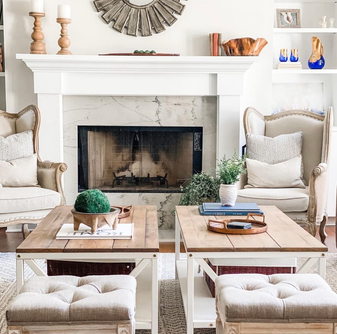 Charm with Twin Tables