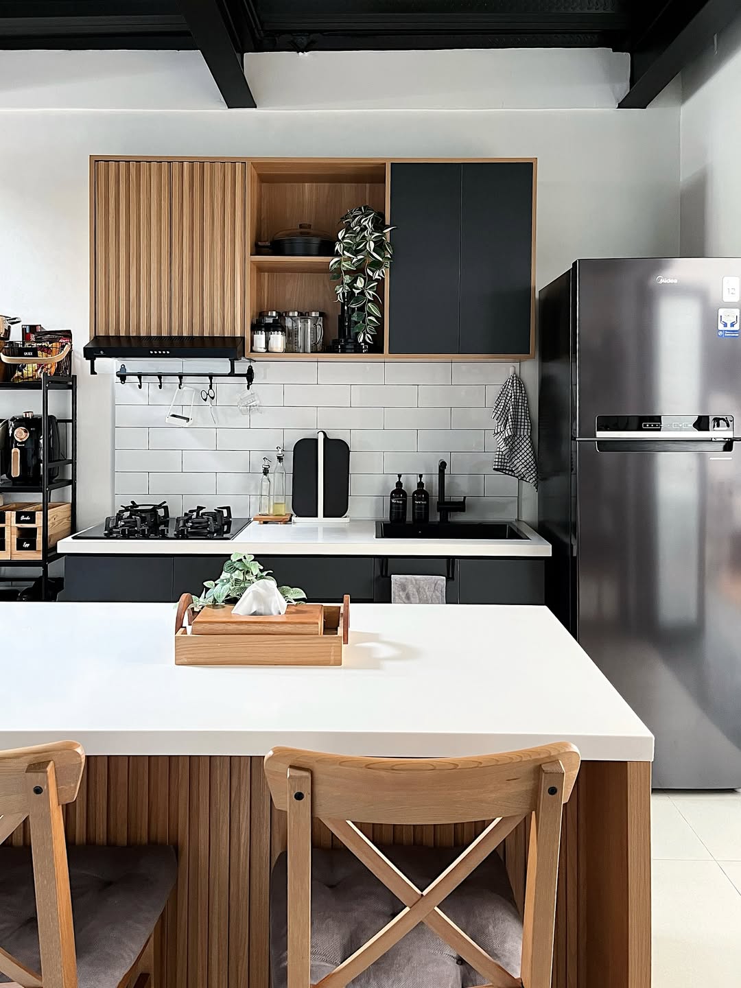 Scandi Cafe Apartment Kitchen