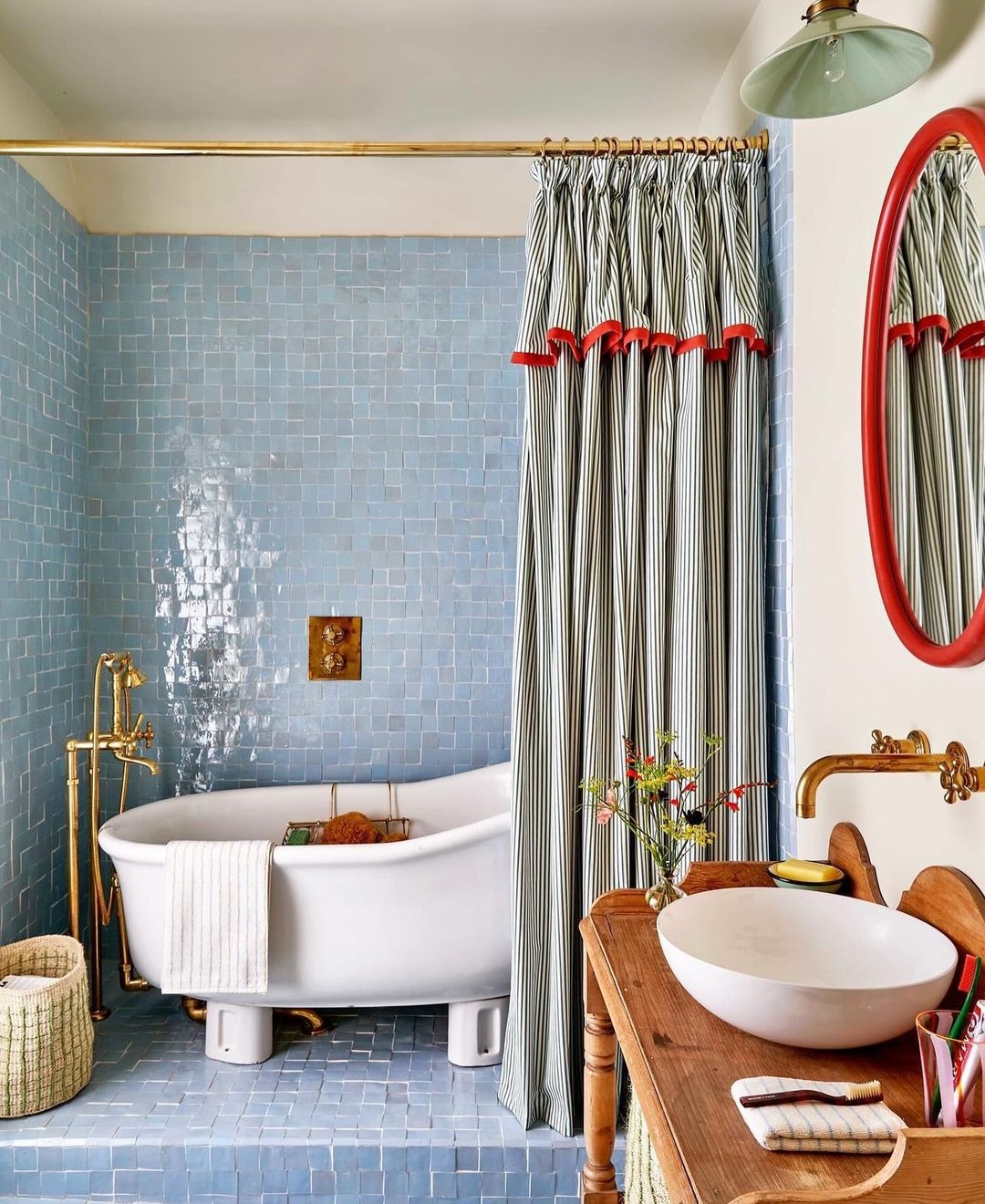 Aquatic Elegance