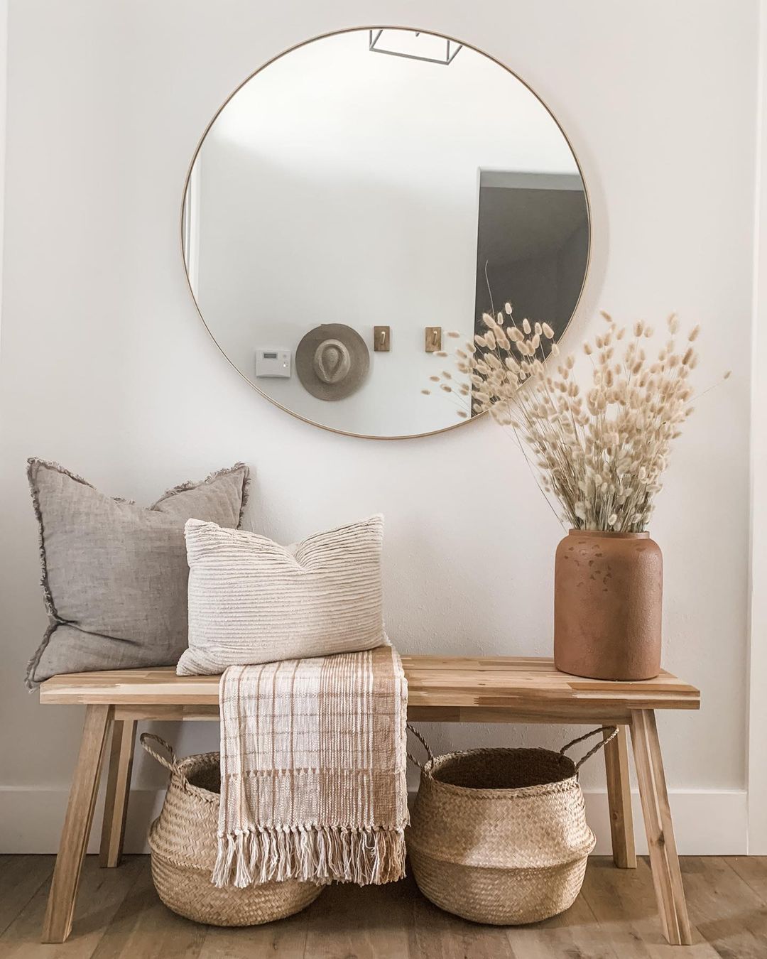 Serene Spacious Entryway