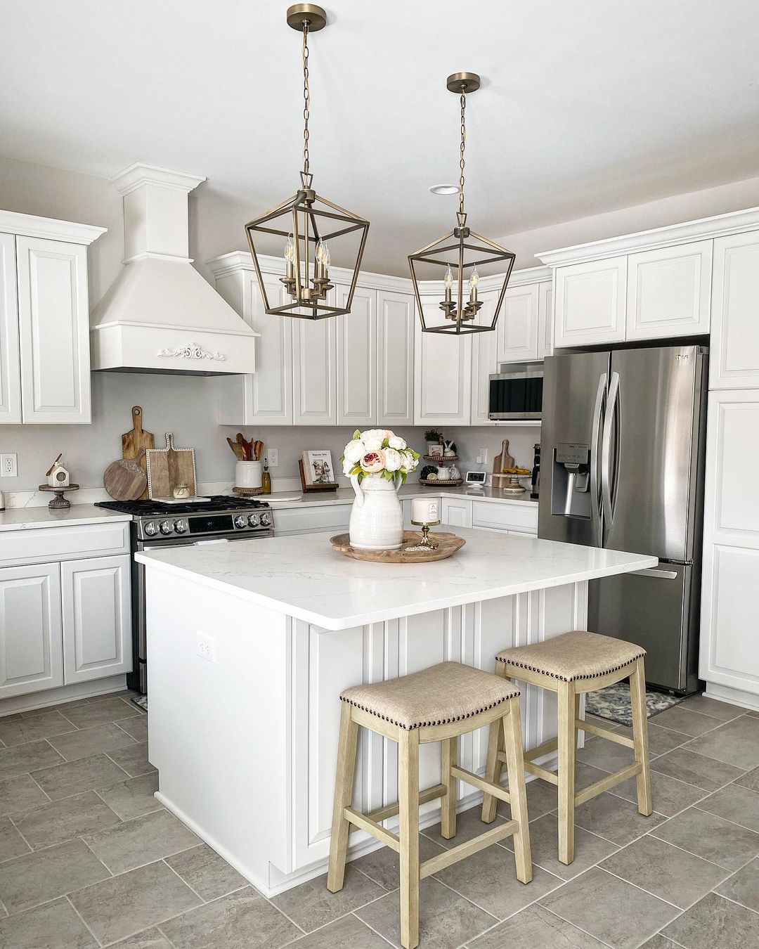 Elegant Simplicity in All-White Design