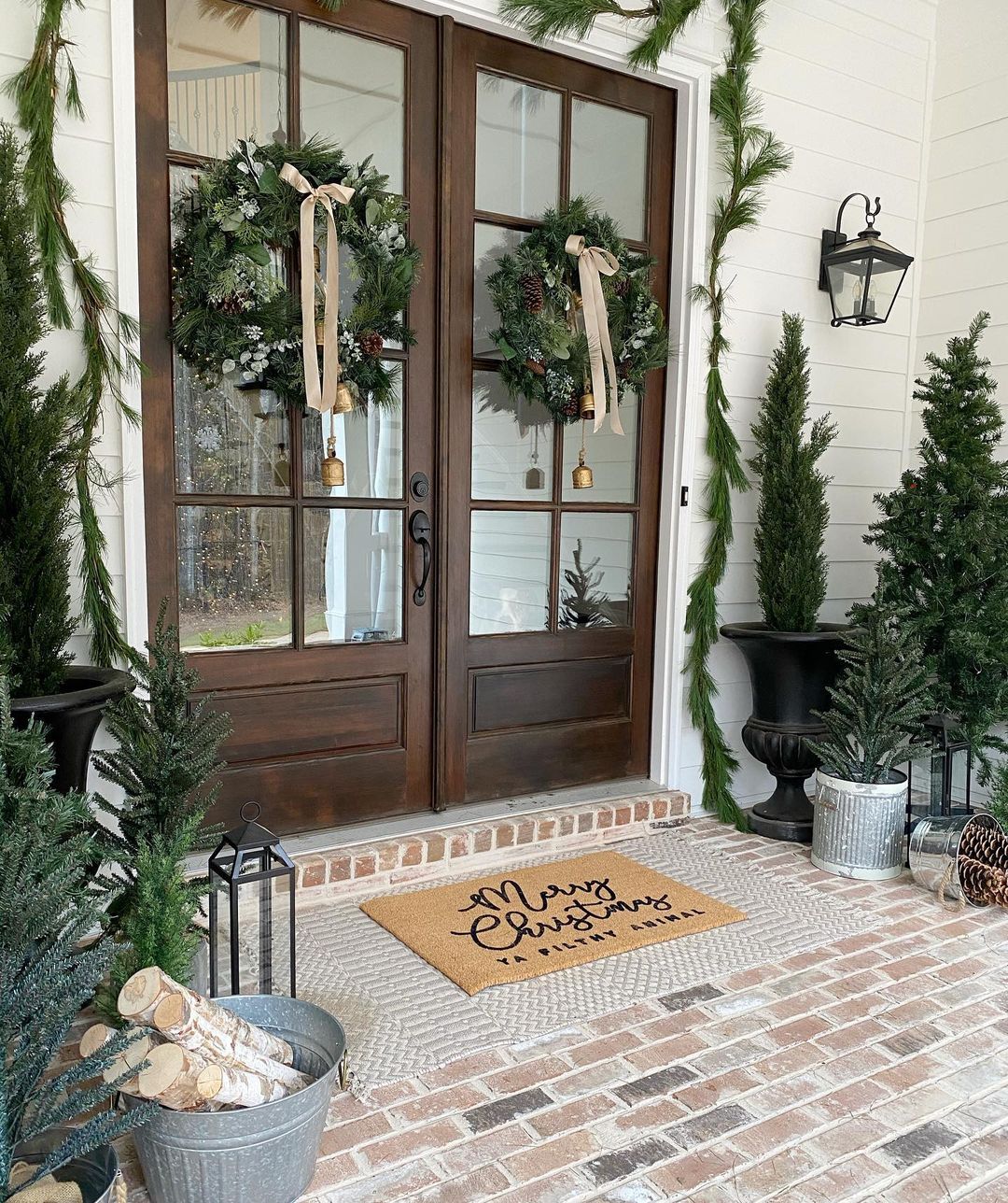 Elegant Simplicity with Natural Greenery and Rustic Accents