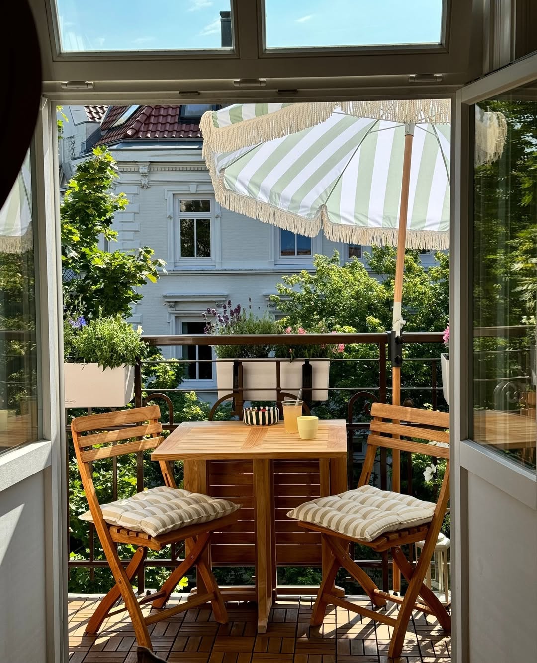 Slim Wood Furniture For Tiny Balconies