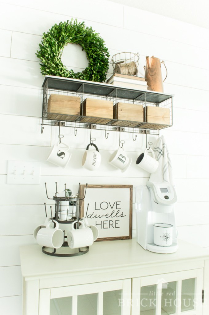 Small White Coffee Bar
