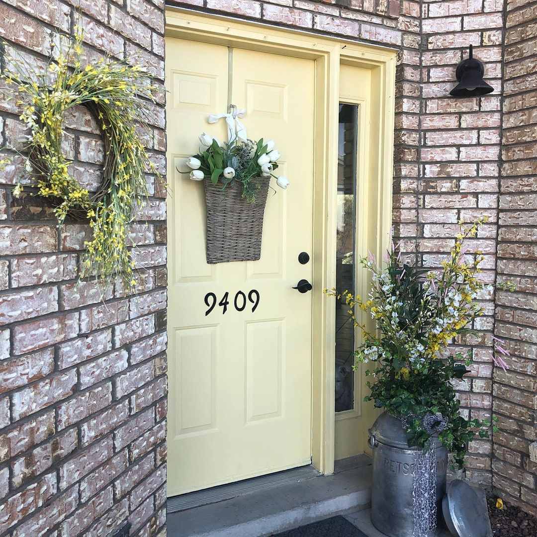 Spring Tulip and Greenery Door Basket