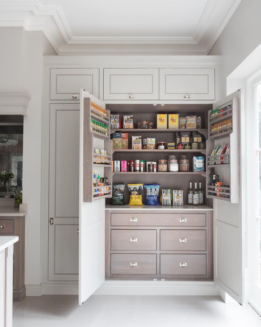 Streamlined Storage Solution