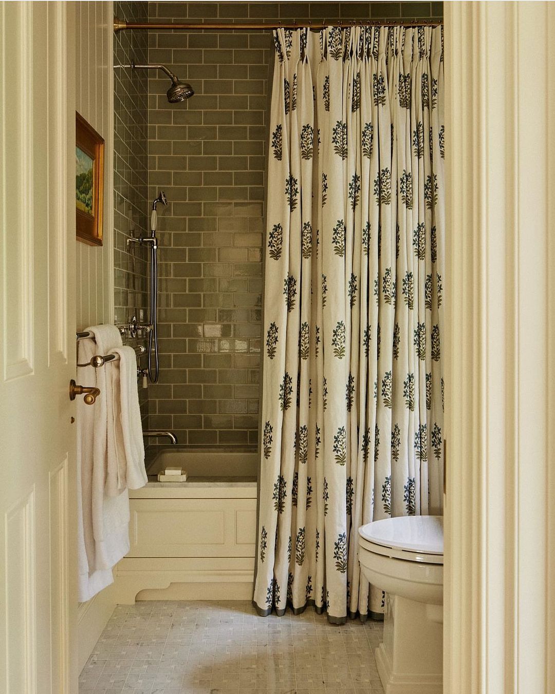 Stylish Shower Curtains