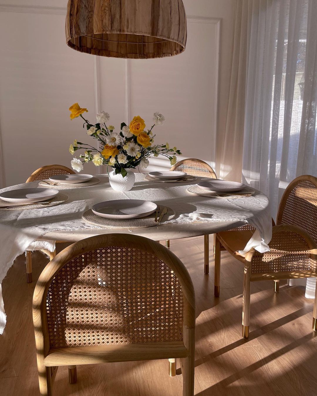 Sunlit Botanical Elegance