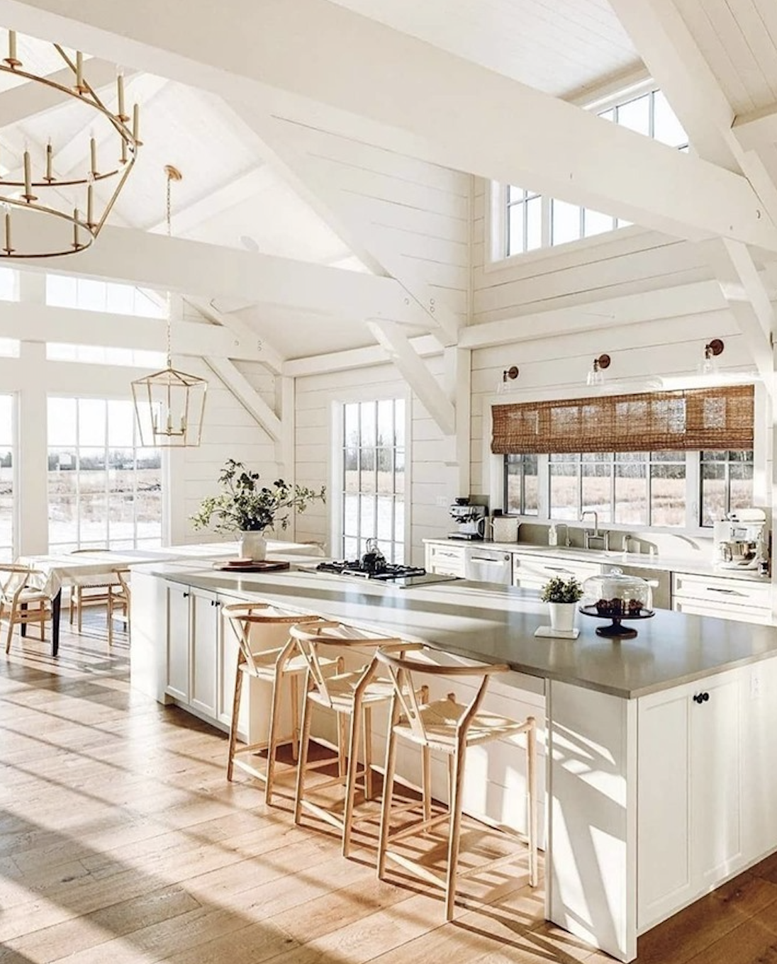 Sunlit Serene Geometric Lighting
