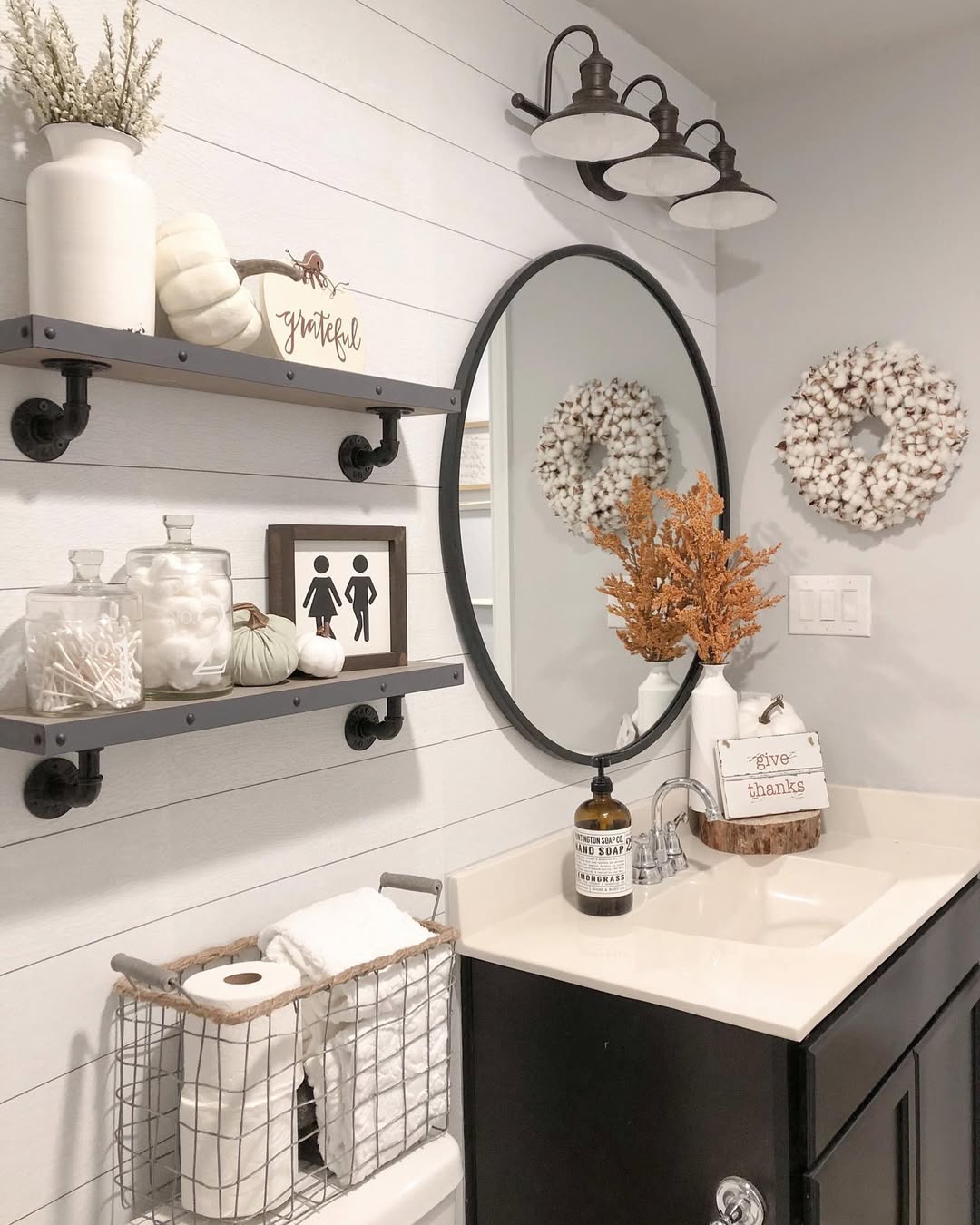 Thankful Top Shelf Decor