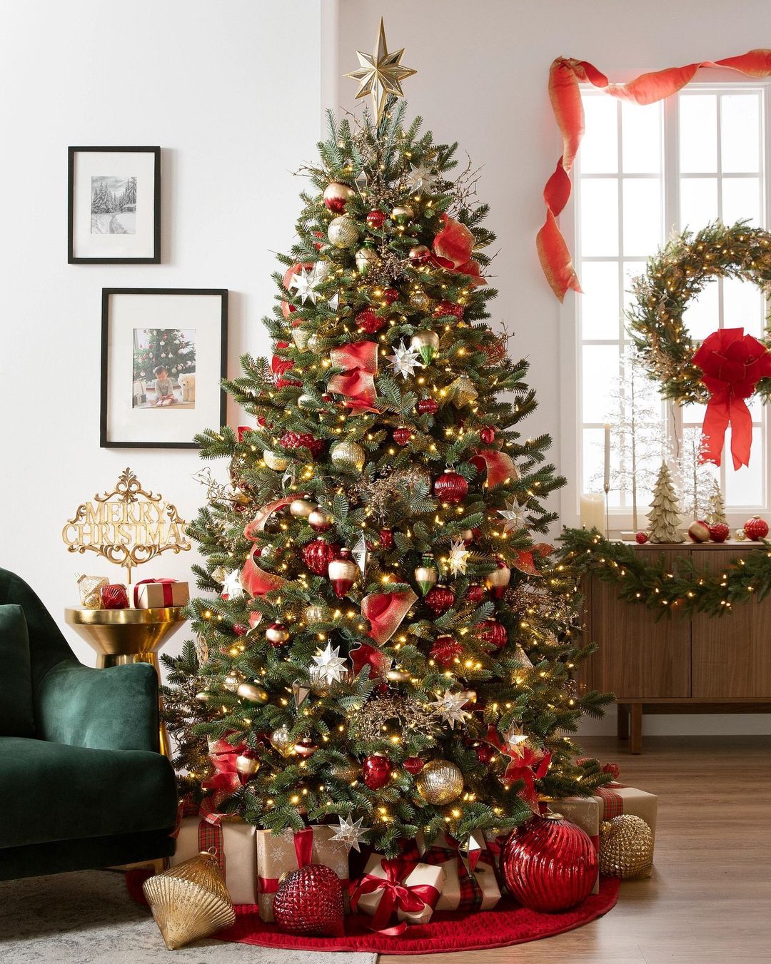 Traditional Christmas Scene in Red and Gold