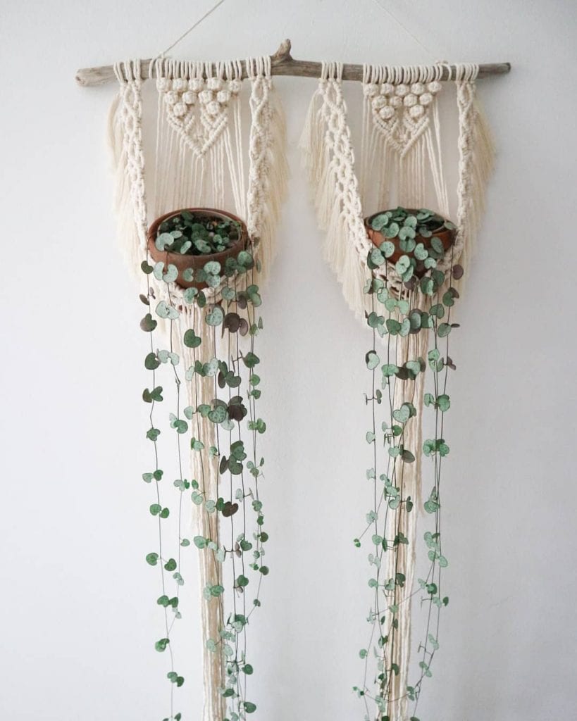 Two-purpose macrame wall hanging