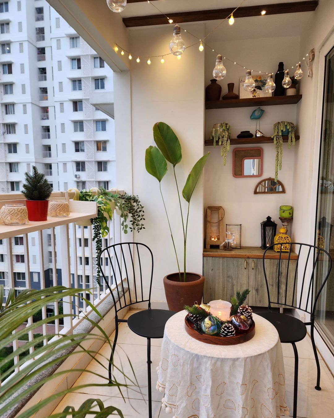 Urban Botanic Balcony Bistro