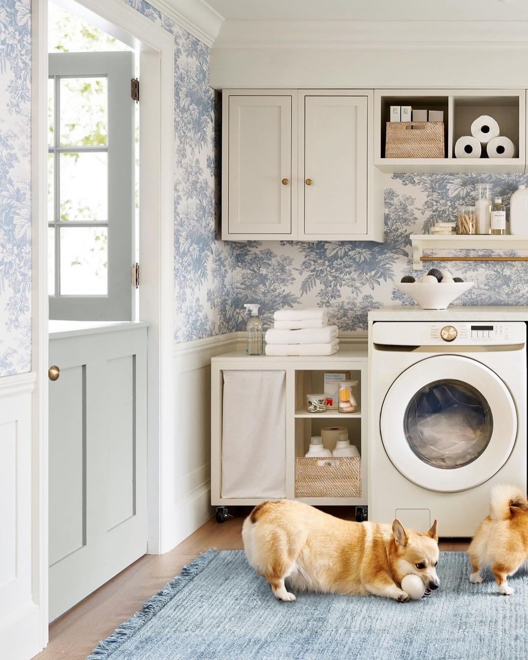 Vintage Florals with Practical Elegance