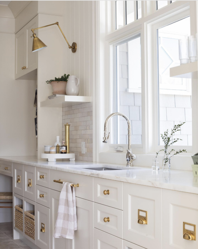 Wall-Mounted Sink Lighting