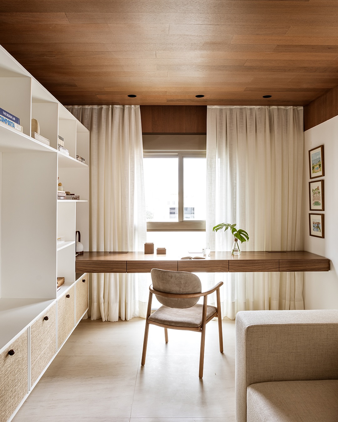 Warm Wood Ceiling