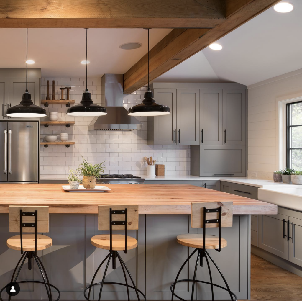 Wood Island Countertop in a Grey Kitchen